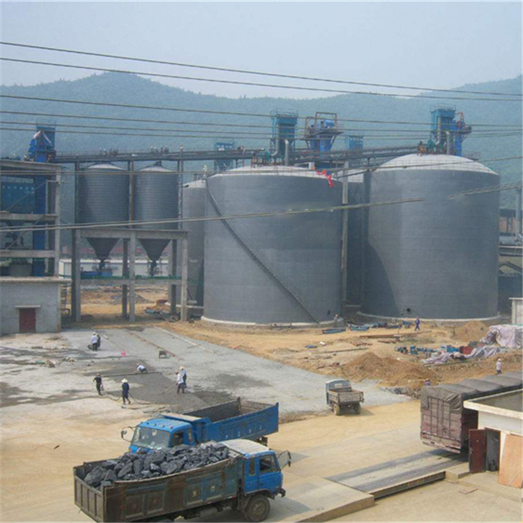 内江水泥钢板仓2座3000吨青岛项目进入施工